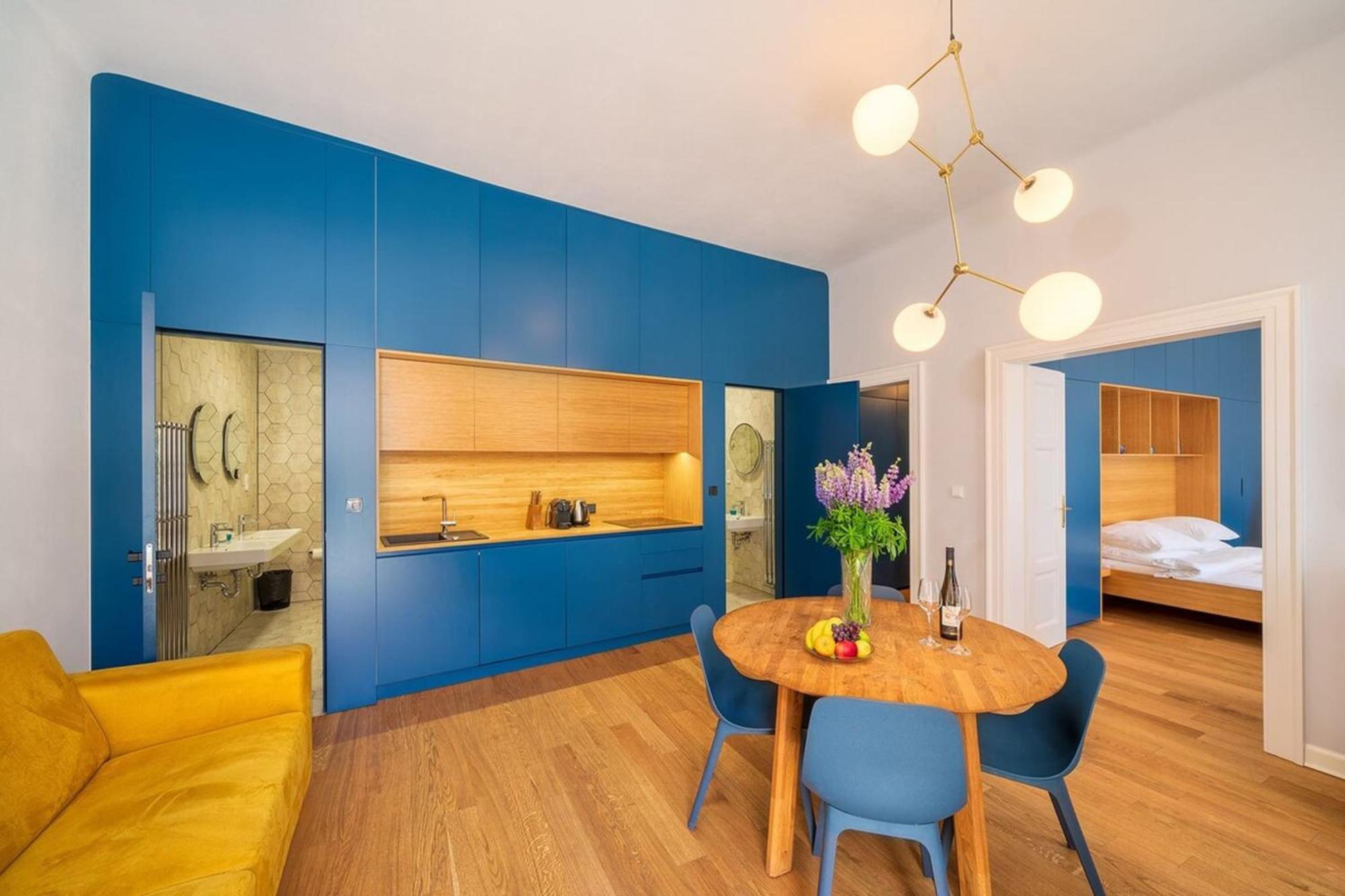 Quiet City Center Apartment In Hip & Foodie Area ปราก ภายนอก รูปภาพ