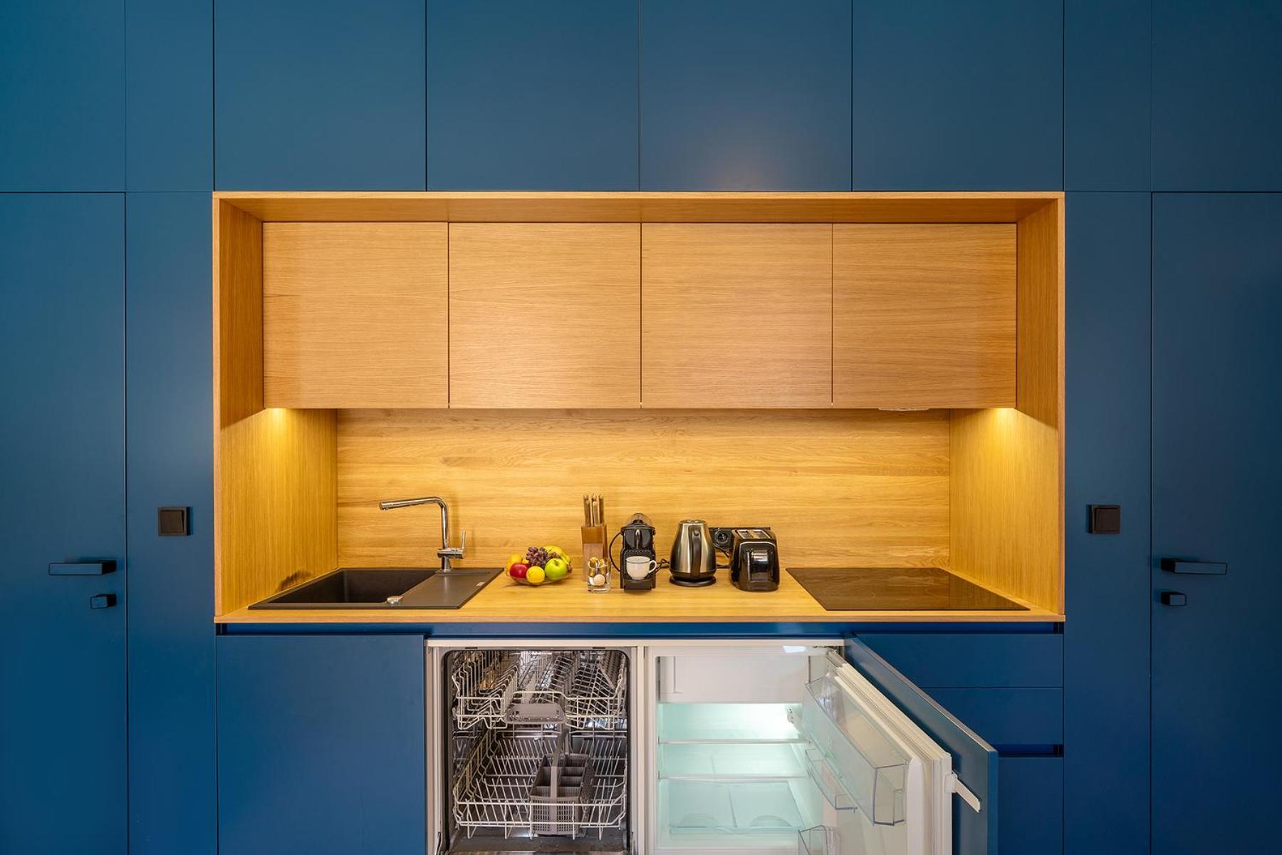Quiet City Center Apartment In Hip & Foodie Area ปราก ภายนอก รูปภาพ